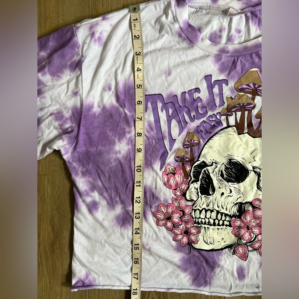 Take It Easy Skull and Mushrooms Graphic Tie Dye TShirt EUC - Picture 6 of 7